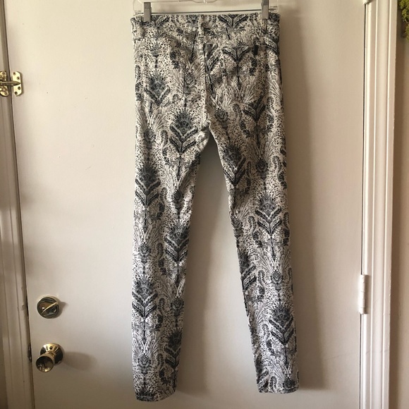 Joe’s Jeans sz 27, beautiful print - Picture 3 of 7